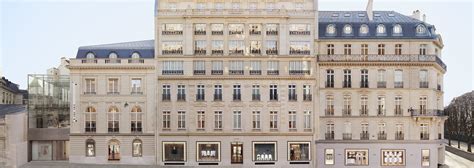 boutique dior vetrine|Dior Paris 30 Montaigne, boutique .